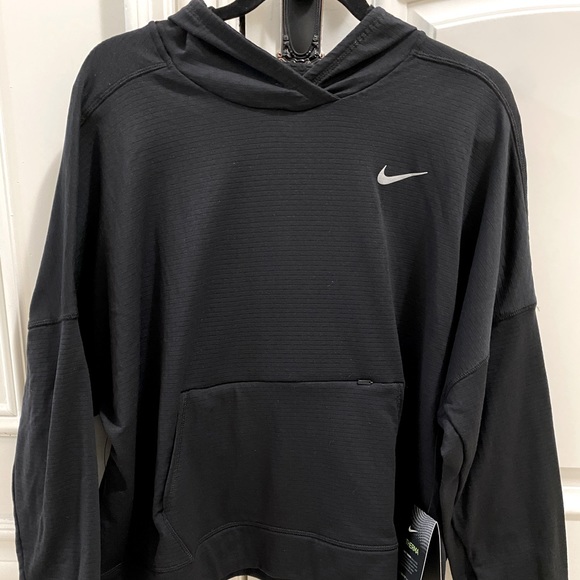 Nike Sweaters - Nike women’s hoodie